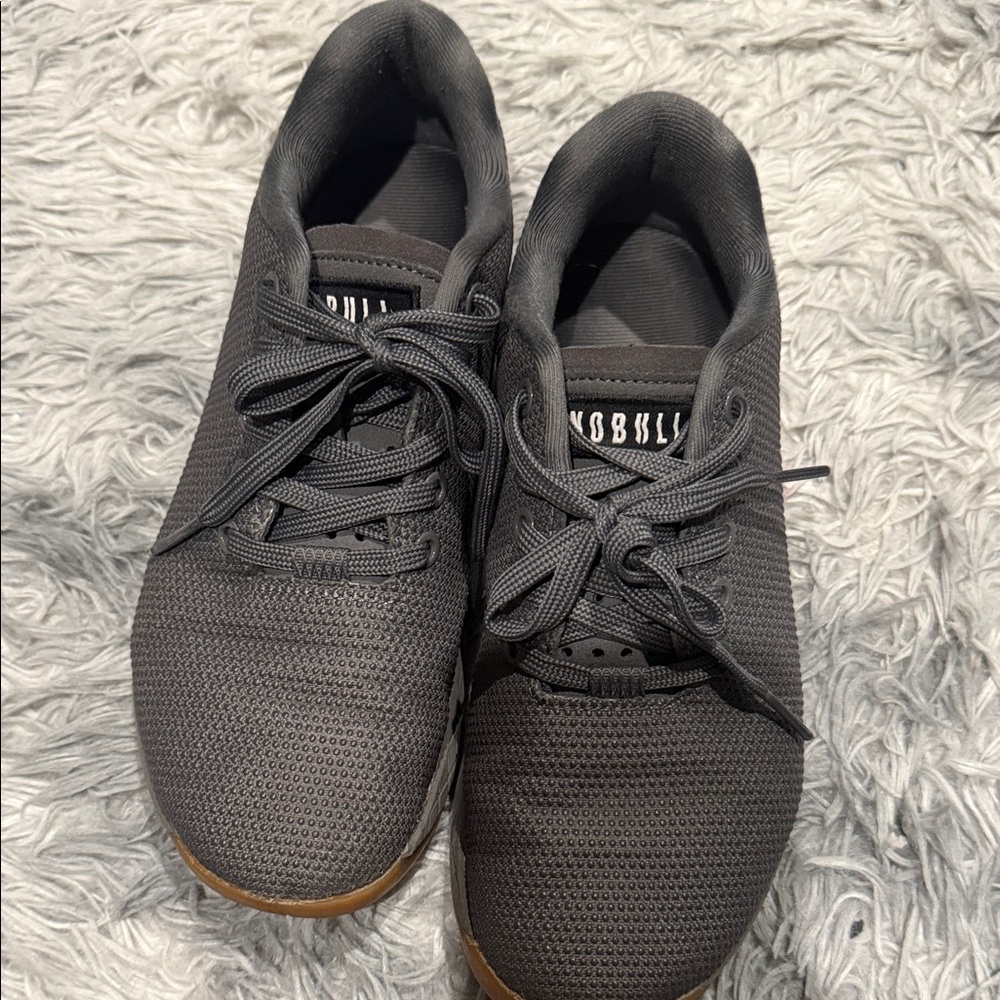 No Bull Dark Grey Gum